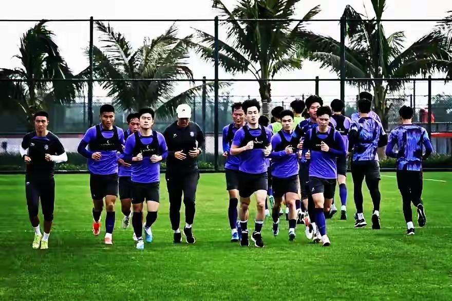 开云体育-津门虎队在热身赛中以0-5惨败于埃尔切