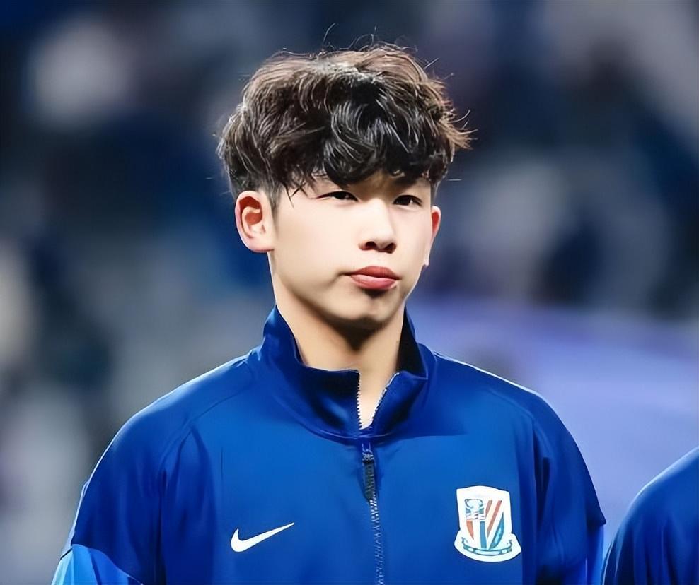 开云体育-意外！杨皓宇和刘诚宇大家更看好谁本赛季接班于汉超，引发热议