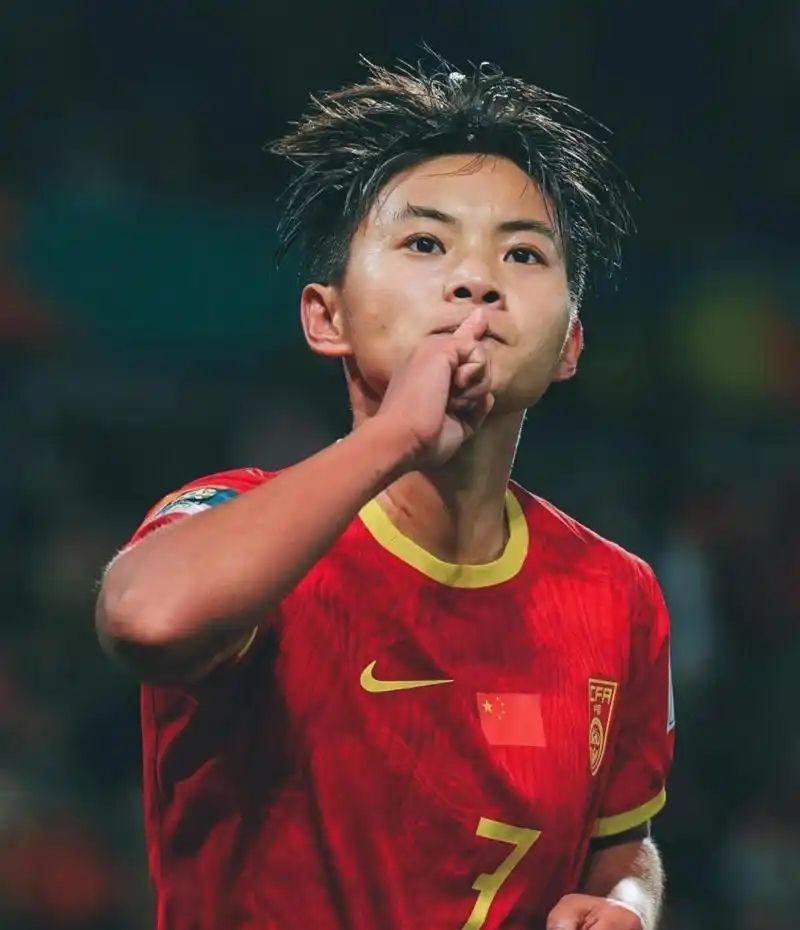 开云-16-0！亚足联确认，中国女足创造36年神迹，亚洲杯首秀直逼5-0