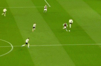 开云体育-【英超】福登扳平+造红牌 罗德里反超 10人曼城2比1